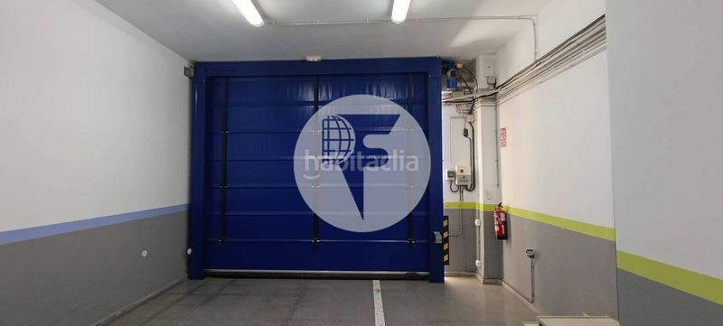 Foto 04b7a37a-3429-44a7-b4ce-416b973024df. Local comercial a Ca n'Aurell Terrassa