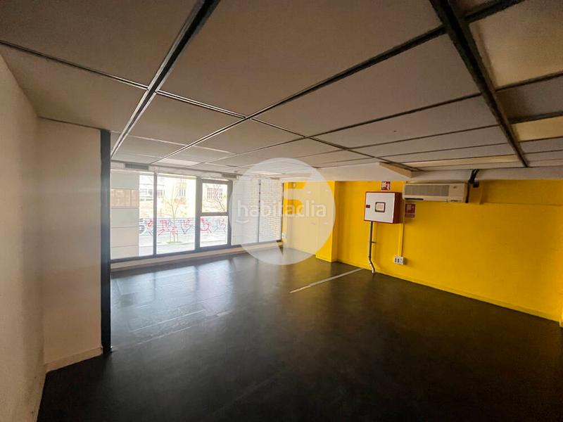 Foto 158303f2-4519-49d7-92eb-2590c378cae5. Rent business premise with heating in El Parc i la Llacuna del Poblenou Barcelona