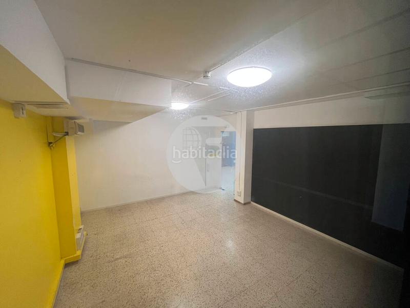 Foto df17b9be-ddc2-4c01-9cac-501867d538c6. Rent business premise with heating in El Parc i la Llacuna del Poblenou Barcelona