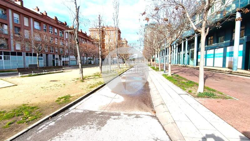 Foto 7b8061e4-3dca-485e-b898-134bc5ccf110. Posto auto in Zona Esportiva Terrassa