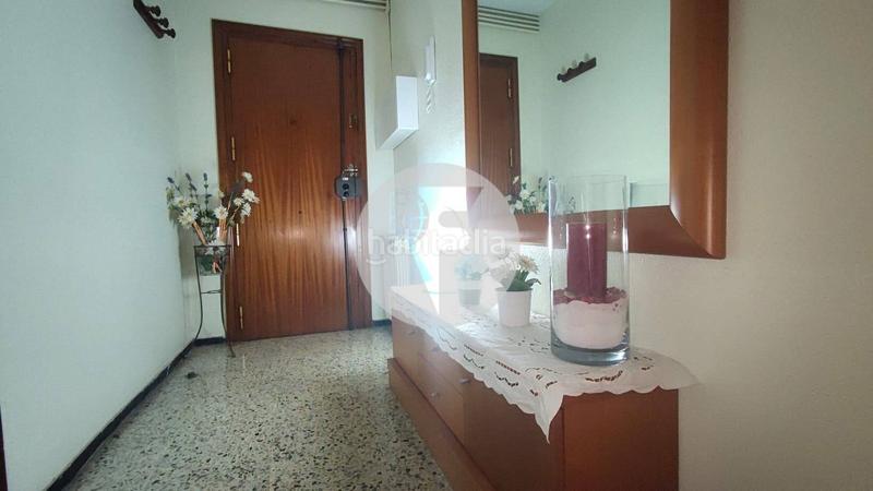 Foto 4bec9820-ab10-4fb3-8e19-ff54783f0ba2. Pis amb calefacció a Ca n'Aurell Terrassa