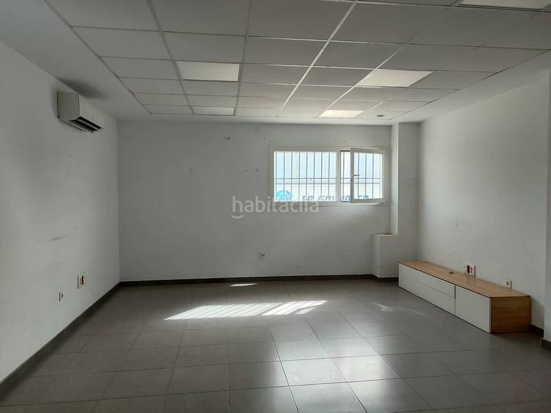 Foto e82f9a6b-d775-48a4-9b58-c22d26f56335. Affitto capannone industriale in Los Olivos-Los Ángeles Getafe