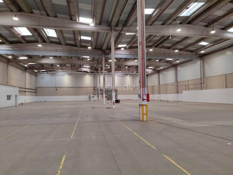 Foto c85a84a3-7b73-45cf-8dcb-7fd8589c770d. Lloguer nau industrial a Los Olivos-Los Ángeles Getafe