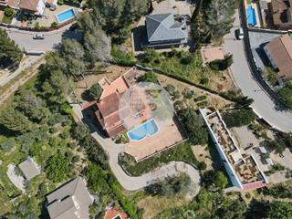 Casa a Abrera. Gran casa en venta en abrera  cal vilalba! piscina, vistas a mon