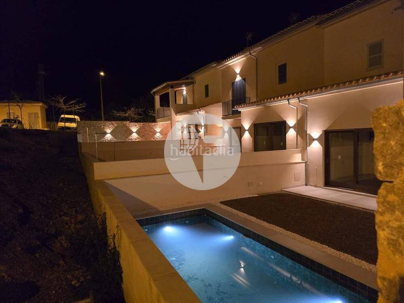 Foto 73706035-5d56-4372-9f00-7fce8a5685cf. Casa a schiera con piscina in Alaró