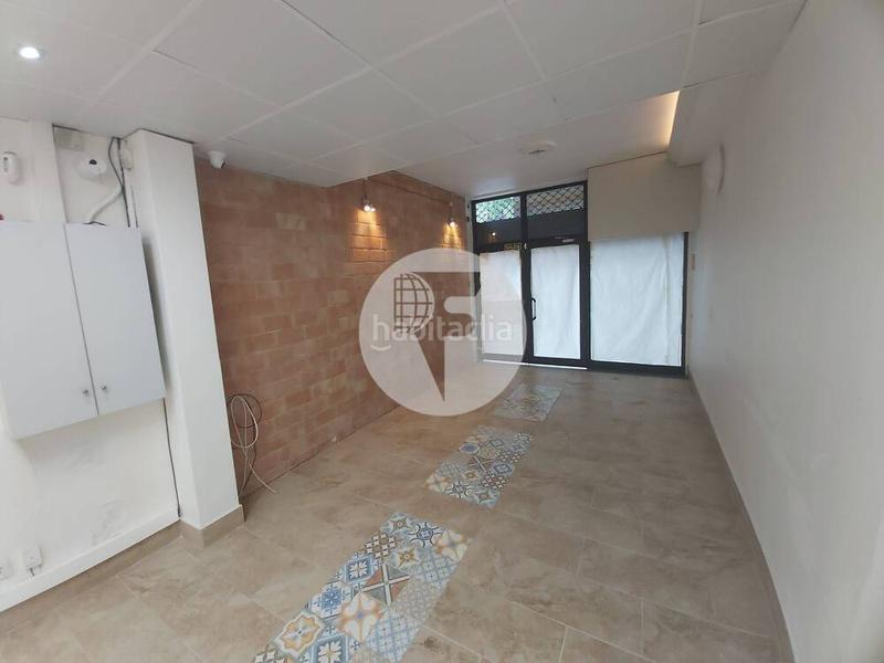 Foto 728df9cc-be17-4ec0-af59-da07bac2c665. Rent business premise with heating in Sant Antoni Barcelona