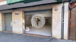 Business premise in Centre. Local comercial en viladecans, con una superficie total de 455 m