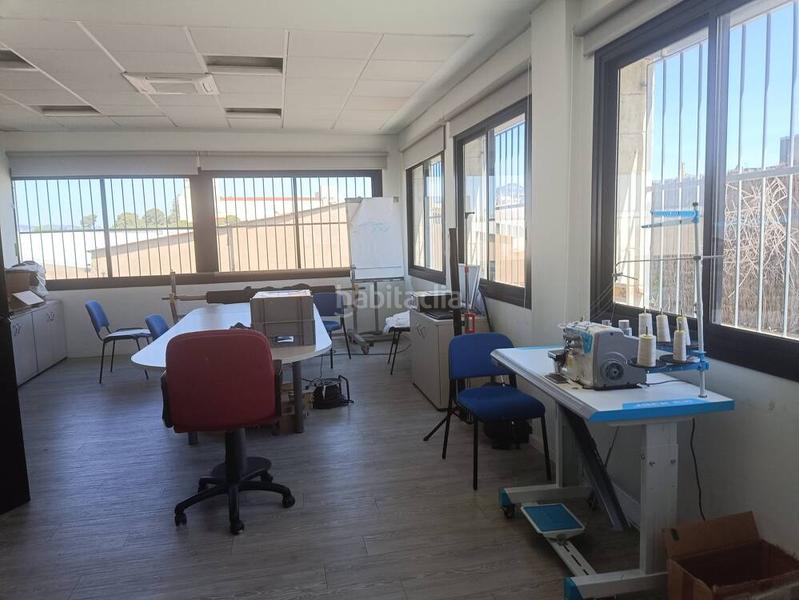 Foto 9f8ab060-5f82-4834-811c-5d9635097f9e. Location bâtiment à usage industriel dans Les Planes Sant Joan Despí