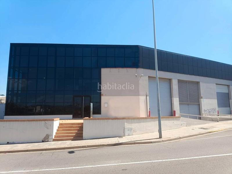 Foto 20030d51-2c0c-410d-b23b-fb7d3a2d8084. Rent industrial building in Les Planes Sant Joan Despí