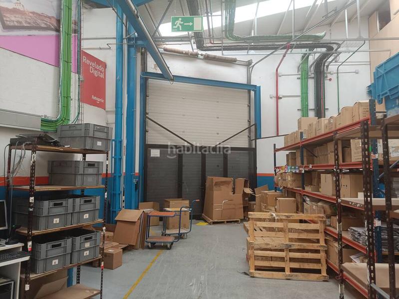 Foto 274637b0-f976-4614-bf66-d7bd5fa73201. Rent industrial building in Les Planes Sant Joan Despí