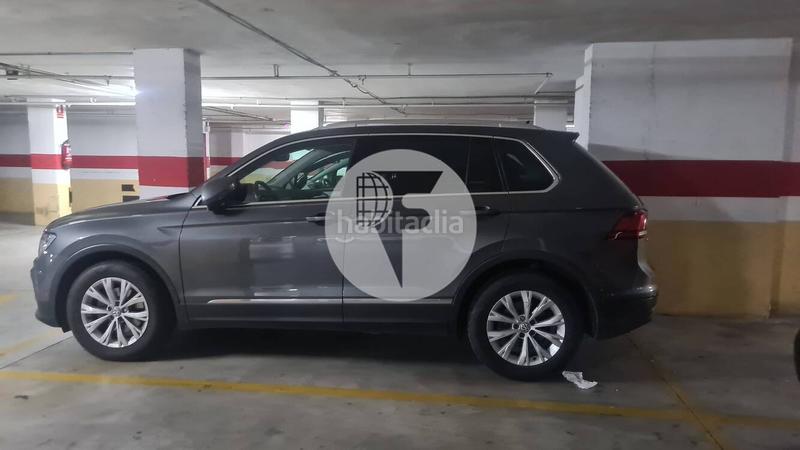 Foto bdf67f6b-40ae-4f85-8f25-9ccd16b367d1. Posto auto in Plaça Catalunya - Escola Industrial Terrassa