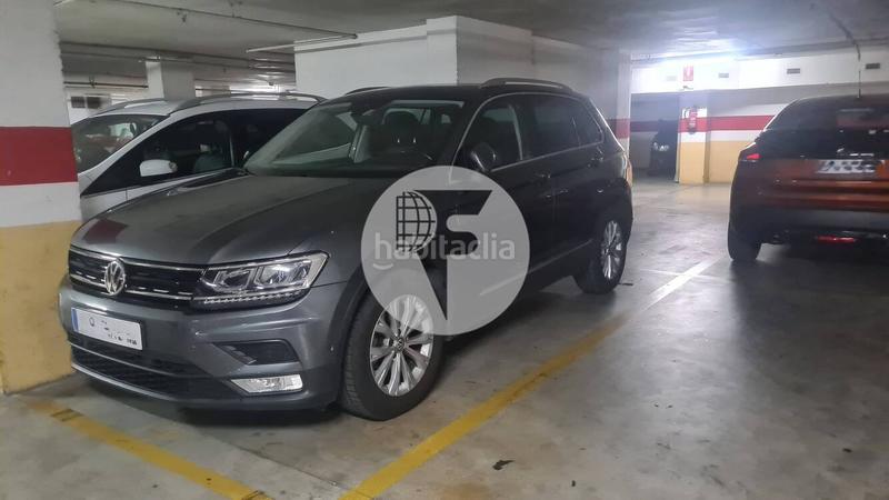 Foto f72cc167-1a25-4788-ab47-fb5d577f338f. Posto auto in Plaça Catalunya - Escola Industrial Terrassa