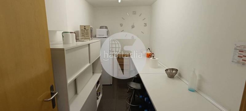 Foto 780d820c-3de7-4c1e-9f68-753788911531. Location local commercial avec chauffage dans Ca n'Aurell Terrassa