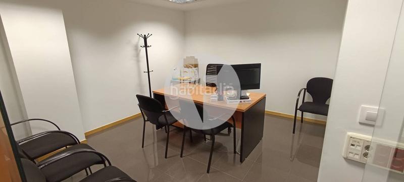 Foto 984a397e-0a71-4f30-b877-8f3427d24484. Rent business premise with heating in Ca n'Aurell Terrassa