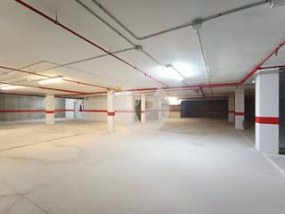Aparcament cotxe a El Mercat. Plazas amplias en el centro de palma  se venden por unidad o en