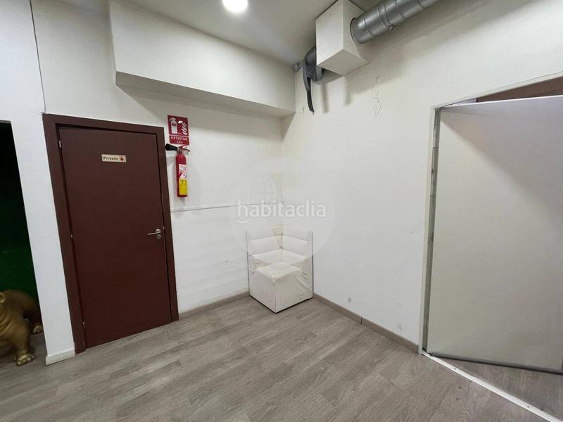 Foto cd08919d-d7d6-4683-9aab-b436b49121c3. Rent business premise with heating in Ca n'Aurell Terrassa