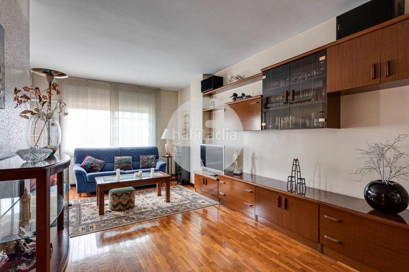 Foto 43a65609-7e3a-4cbb-ad5a-3822ddf52b5e. Appartement avec chauffage dans Hostafrancs Barcelona