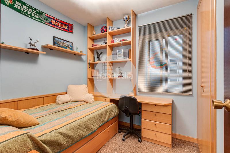 Foto 57d80d82-ac8d-48f6-8541-9dd2e28e839d. Appartement avec chauffage dans Hostafrancs Barcelona
