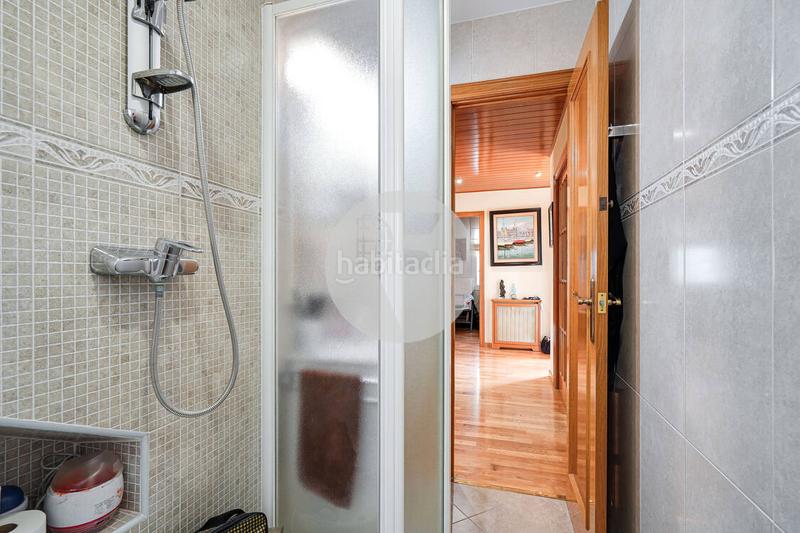 Foto 3217b4bf-1ba9-4351-af8a-b3bb8841b081. Casa amb calefacció aparcament piscina a Torrent Ballester Viladecans