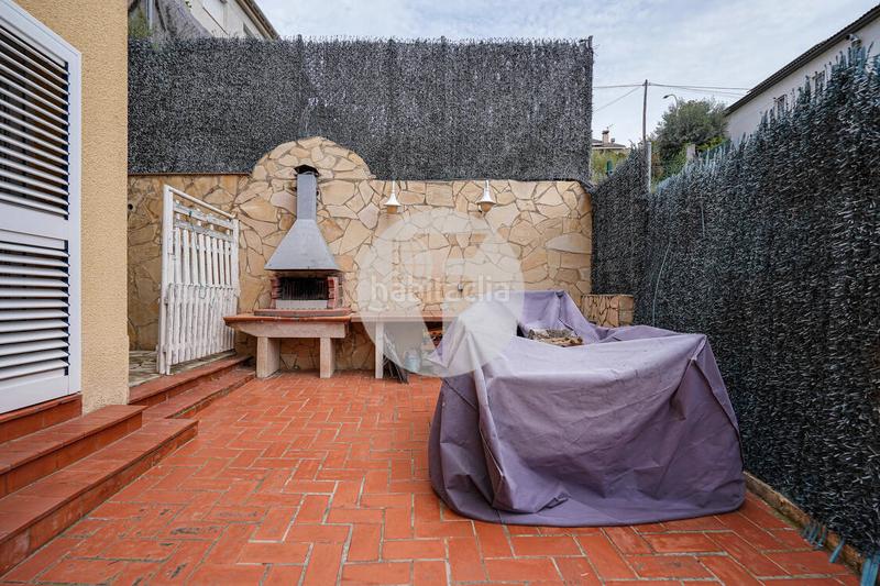 Foto 4e2d1866-68e4-46c1-97c4-d41fa924da73. Casa amb calefacció aparcament piscina a Torrent Ballester Viladecans