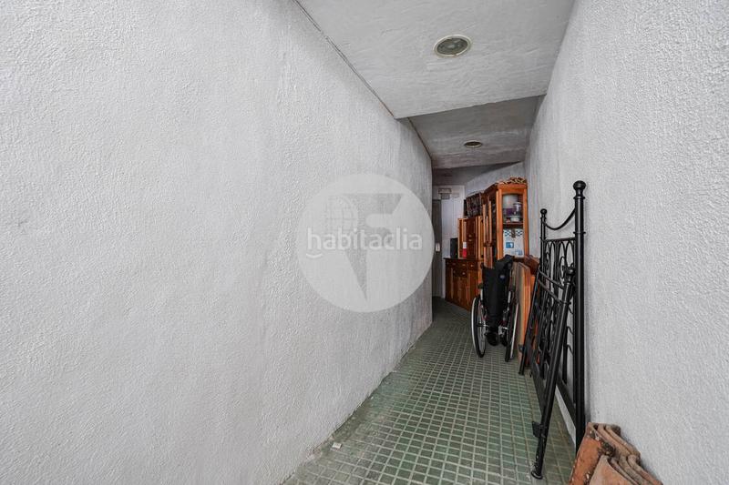 Foto 8a27c2cd-6cd4-46c1-b1b6-4392be6a9f20. Casa amb calefacció aparcament piscina a Torrent Ballester Viladecans