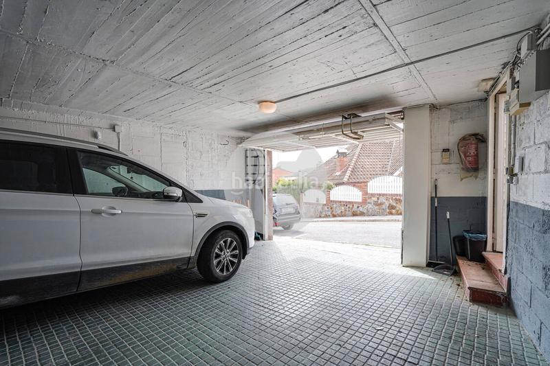 Foto a2507a86-2648-4fb3-8423-888537a11f20. Casa amb calefacció aparcament piscina a Torrent Ballester Viladecans