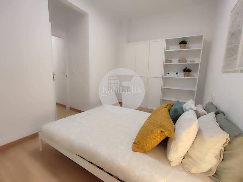 Foto 75746942-f61d-4cb0-b642-78c5a44ef816. Flat in La Bordeta Barcelona