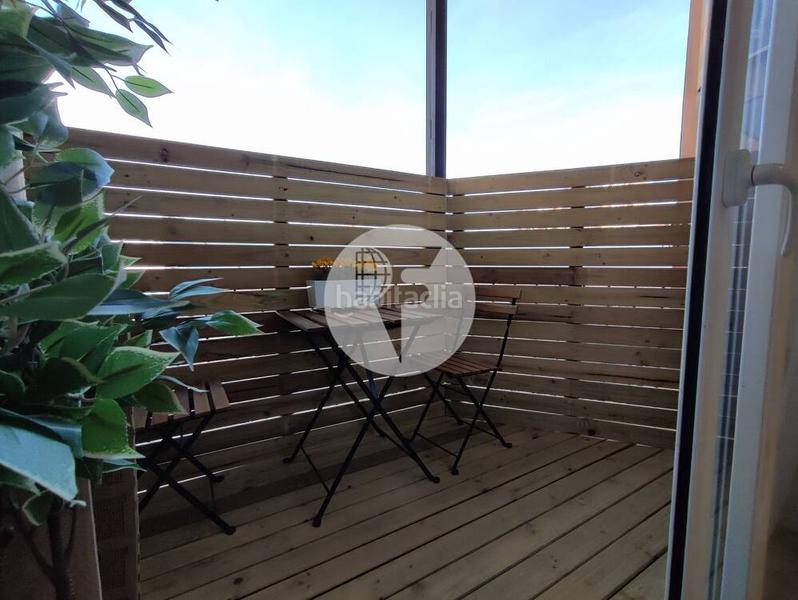 Foto c1870fda-f2c3-4f42-8b13-cf427ec7922c. Flat in La Bordeta Barcelona