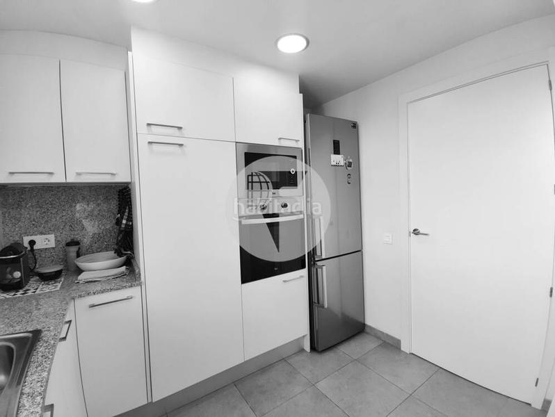 Foto 1e0b961e-0c5b-4475-adbd-a03310c7e8c5. Appartamento con riscaldamento piscina in Can Clos-Pinetons Ripollet