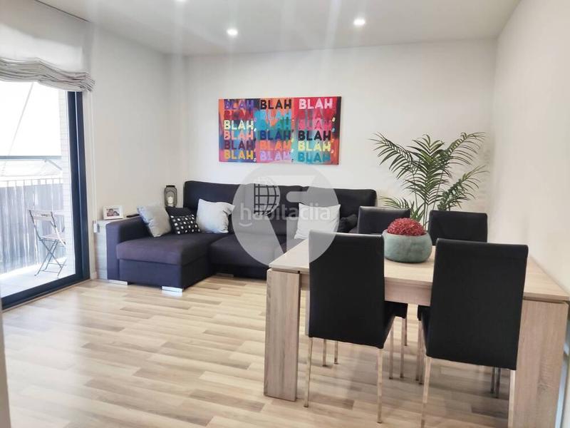 Foto e848079d-e8d4-4275-8bbe-0a1ab42bdd59. Appartamento con riscaldamento piscina in Can Clos-Pinetons Ripollet
