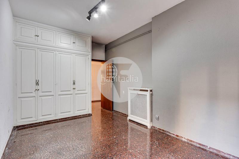 Foto 5b563aa0-6a01-41a4-b04e-31ca4e7f983d. Piso fantástico piso en la pl. adria en pleno corazón del barrio exclusivo de sant gervasigalvany, . en Barcelona