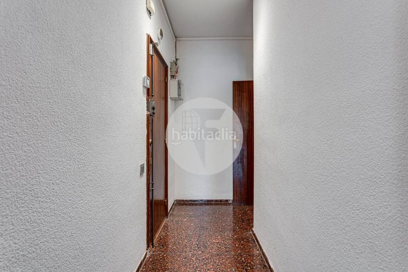 Foto e6fd82bf-4956-4e42-8860-9446589ff909. Piso fantástico piso en la pl. adria en pleno corazón del barrio exclusivo de sant gervasigalvany, . en Barcelona