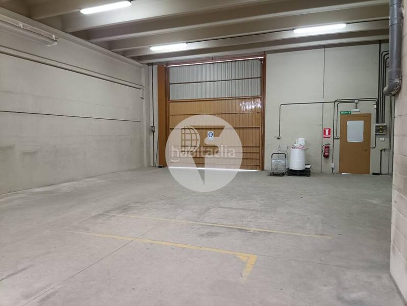 Foto 47f7b0dd-dafb-4ea0-a584-b004d716a93f. Alquiler nave industrial  en alquiler situada en el polígono industrial de almeda del municipio de cornella de llobregat, barcelona.nave ind en Cornellà de Llobregat