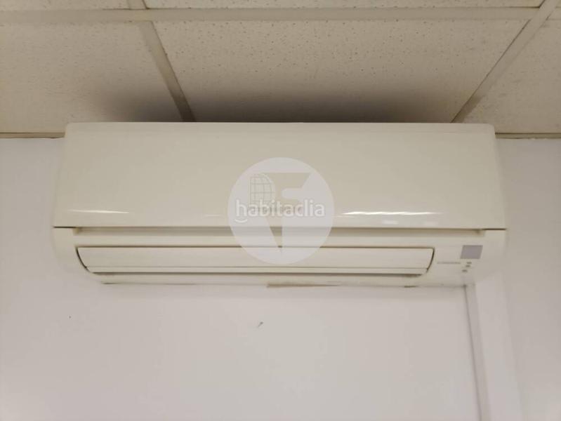 Foto 16bdd5a3-c231-4e36-accc-088613a1992d. Location bâtiment à usage industriel dans Almeda - El Corte Inglés Cornellà de Llobregat