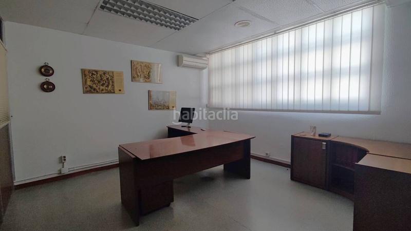 Foto f60907f2-a8c0-41e8-9770-2ce3c4a256a6. Location bâtiment à usage industriel dans Gràcia Sabadell