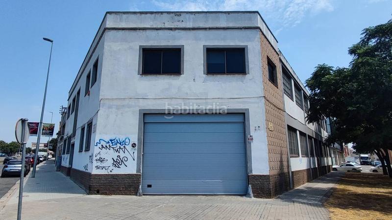 Foto 176d83a1-dccc-43d0-b99b-309fa138a057. Rent industrial building in Gràcia Sabadell