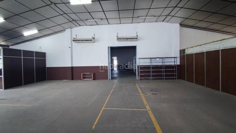 Foto 22d14705-0636-4704-a66a-9c5355091576. Rent industrial building in Gràcia Sabadell