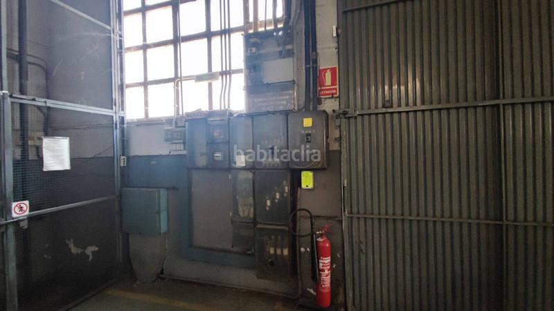 Foto 8b071656-060c-4aea-b464-7cbc3afab74c. Rent industrial building in Gràcia Sabadell