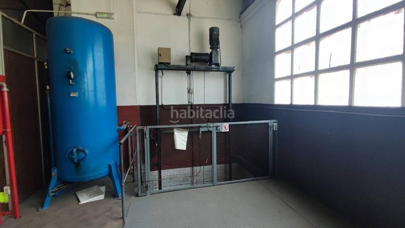 Foto a58adce3-1e3f-48ea-b821-e9d3ccef1fbc. Rent industrial building in Gràcia Sabadell