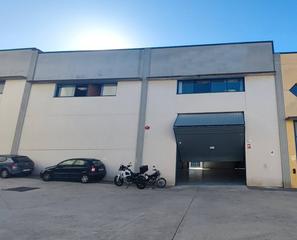 Nave industrial en Zona Nord