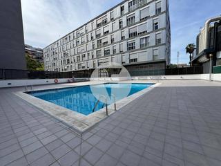 Appartement à La Marina del Port. Fantástico piso con plaza de aparcamiento en venta situado junto