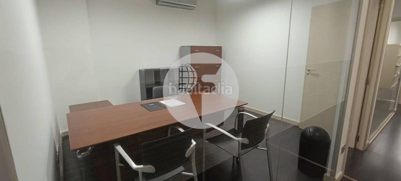 Foto 462e1cad-b5d1-4f68-a92d-c17ae22cf509. Affitto locale commerciale con riscaldamento in Ca n'Aurell Terrassa