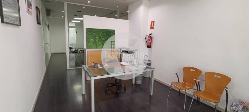 Foto 4d5d253e-618c-4247-8a49-6bb77c66e246. Affitto locale commerciale con riscaldamento in Ca n'Aurell Terrassa