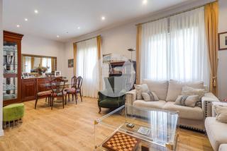 Appartement à Ríos Rosas-Nuevos Ministerios. Piso amplio y luminoso en finca clásica en chamberí  calle santa