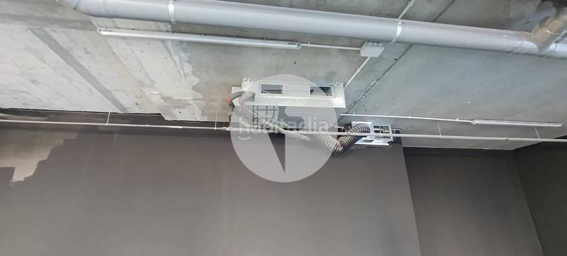 Foto 28eb4357-7624-45e7-96b0-d63c7d9f33a8. Alquiler local comercial amplio local comercial en esquina en alquiler 464m con gran visibilidad en Terrassa