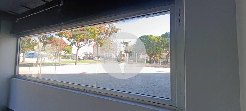 Foto 5a112370-f08e-4422-a0c7-dc97a69cb920. Alquiler local comercial amplio local comercial en esquina en alquiler 464m con gran visibilidad en Terrassa