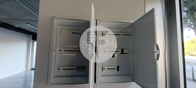 Foto 387a762f-24b8-4569-acd9-9521418a677e. Location local commercial dans Les Fonts Terrassa