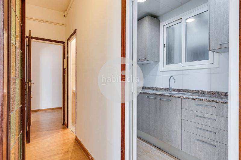 Foto 570b2f3d-df7d-43ca-a3e9-a52e3d00e936. Appartement avec chauffage dans Putget - Farró Barcelona
