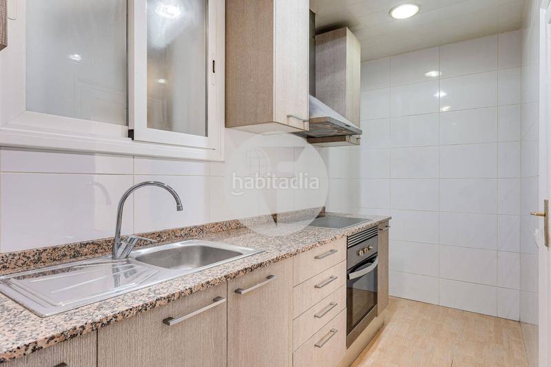 Foto 5b1947a9-0a09-4165-a345-430ed03ae514. Appartement avec chauffage dans Putget - Farró Barcelona