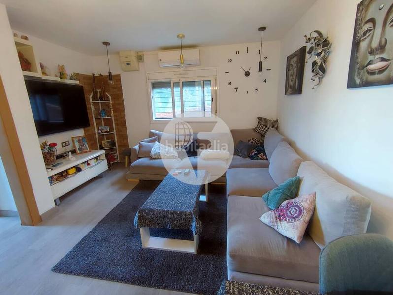 Foto 5ee3a70c-b768-456f-a843-e12202680c9c. Piso  completamente renovado con un diseño moderno y sofisticado en Montcada i Reixac